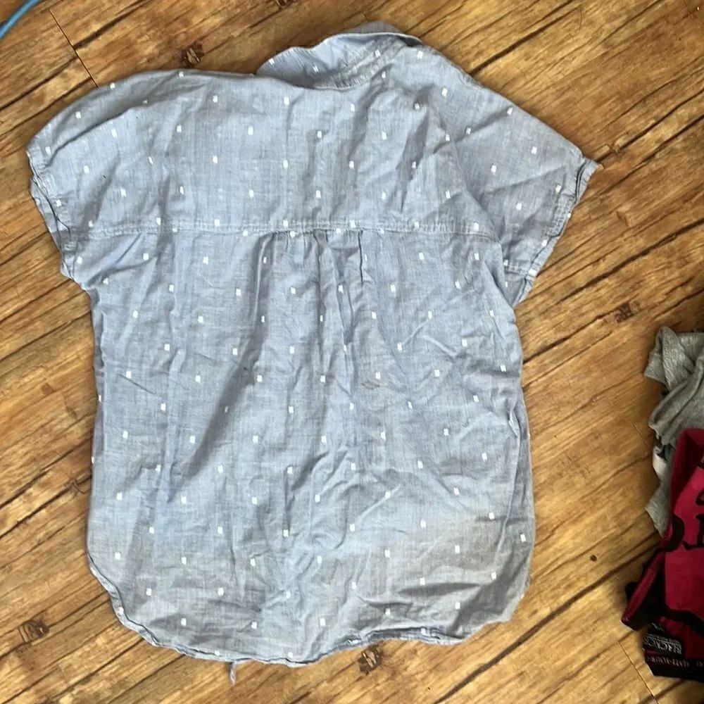 Medium Blue Cloth & Stone Short Sleeve Button Down Top - Picture 3 of 5